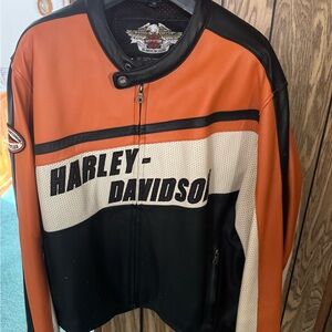 Vintage Harley-Davidson Men's Bold Orange and Black Bomber Jacket